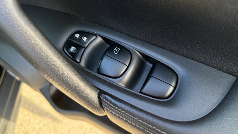 Nissan X-Trail 1.3 DiG-T 158 Tekna 5dr DCT Petrol Station Wagon